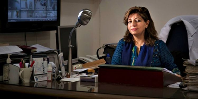 ڈاکٹر سیمی جمالی۔۔ فیس بند ہونے کے خوف نے جنہیں ڈاکٹر بنادیا