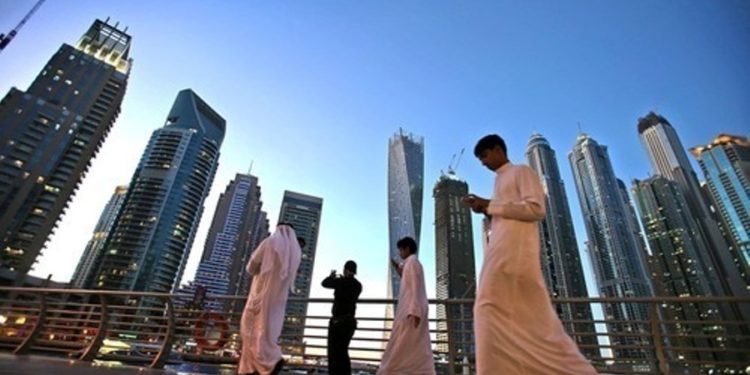 متحدہ عرب امارات کا گولڈن ویزا کس کیلئے ہوگا؟