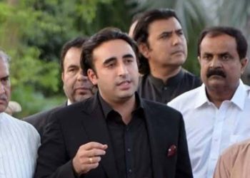 پی ٹی آئی کے باغی ارکان منظر عام پر، سندھ میں گورنرراج کی بازگشت