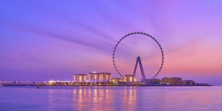 دنیا کا سب سے بڑا جھولہ دبئی میں