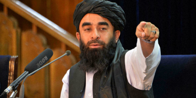 پاکستان، افغانستان کے اندرونی معاملات میں مداخلت نہیں کررہا،  ذبیح اللہ مجاہد