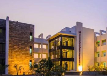 کراچی کی یونیورسٹی میں ہراسیگی کے خلاف آواز اٹھانے پر طالب علم کی بے دخلی