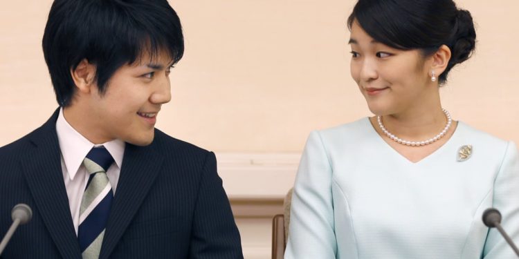 شہزادی کا لقب ٹھکرانے کے بعد 12 لاکھ ڈالرز کی بھی قربانی