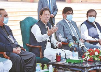 وزیراعظم عمران خان کی سندھ حکومت کو کراچی کی ترقی میں تعاون کی پیش کش