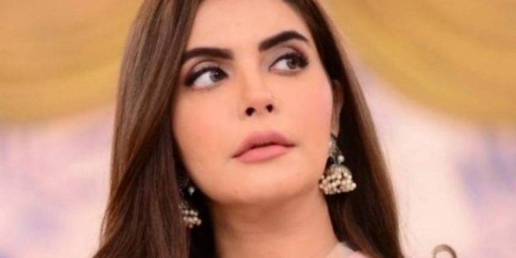 ندا یاسر،فارمولاون کار اور5سالہ پرانے کلپ کا چرچہ کیوں