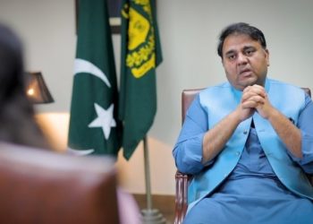 ڈی جی آئی ایس آئی کی تقرری کا فیصلہ اعتماد کی فضا میں ہوگا، فواد چوہدری