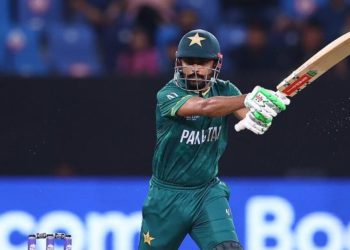 ایسا میچ کھیلتے ہی نہیں جس میں پرستار دباؤ میں نہ آئیں