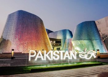 دبئی ایکسپو2020کا دوسرا دن،پاکستانی پویلین میں مہمانوں کی دلچسپی