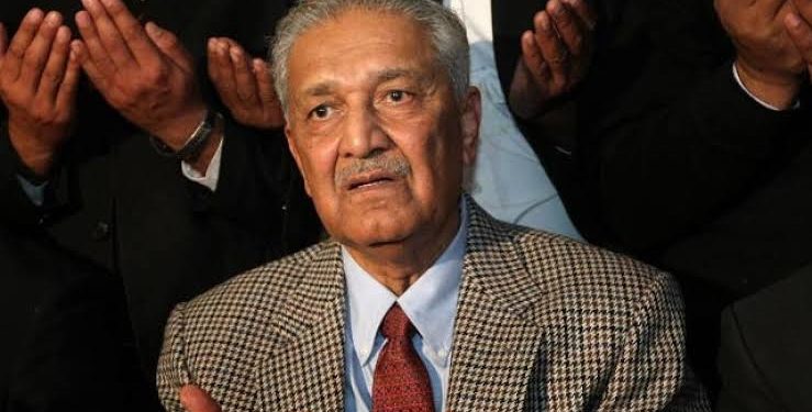 ڈاکٹر عبدالقدیر کی وفات پر صدر، وزیراعظم اور عسکری قیادت کا اظہار تعزیت