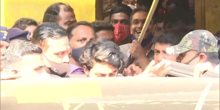 آریان خان جیل سے رہا