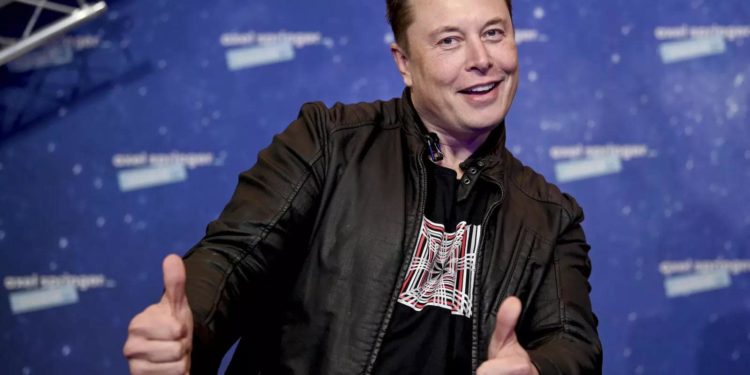 ایلون مسک دنیا کے امیر ترین آدمی، بلومبرگ