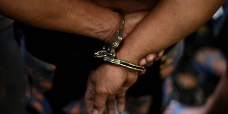 بھارت میں سانپ سے ڈسوانے کا ایک اور لرزہ خیز واقعہ