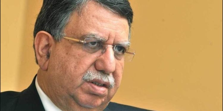 بجلی کے  نرخ نہیں بڑھائیں گے، شوکت ترین