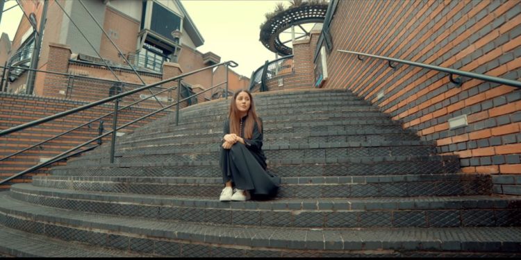 شہنازگِل کاسدھارنتھ شکلا کے لیے گیت جاری