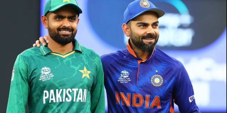 آئی سی سی  نے بابراعظم سے بھارت کو 10وکٹوں سے شکست کا بدلہ لے لیا