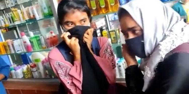 بھارت میں مسلم طالبات کو ہراساں کرنے کا ایک اور واقعہ