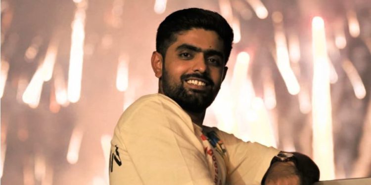 بابراعظم کی دیوالی کی مبارک باد، بھارتی پرستار خوشی سے نہال