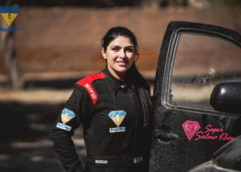 ریسنگ ڈرائیور سلمیٰ خان کی گاڑی کی ٹکر، موٹر سائیکل سوار زندگی کی بازی ہار گیا