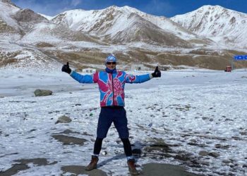 برطانوی سائیکلسٹ کے پاکستان میں سیر سپاٹے