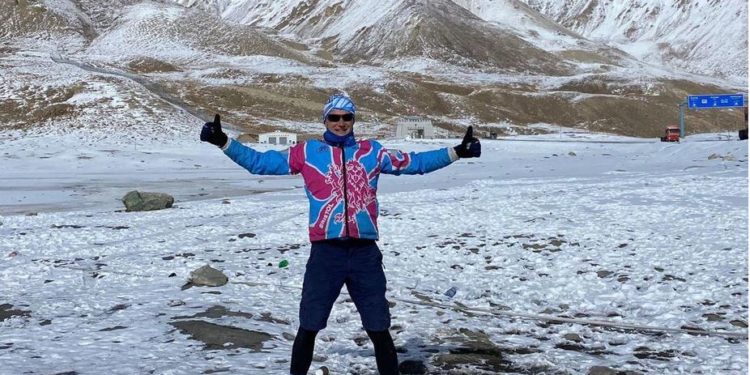 برطانوی سائیکلسٹ کے پاکستان میں سیر سپاٹے