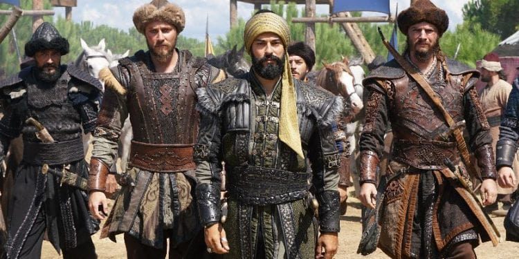 کرولس عثما ن کے لیے بہترین ٹی وی سیریز آف دی ائیر کا ایوارڈ