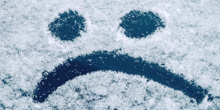 سردیوں میں ہم اُداس کیوں ہوجاتےہیں؟