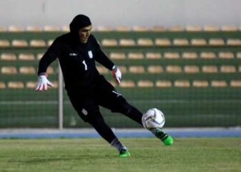 ایرانی خاتون گول کیپر کی جنس پر سوالات