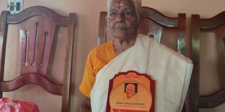 عمر104اور امتحانی نمبر89۔بھارتی دادی کا کارنامہ