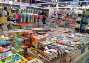 کتابوں سے رغبت رکھنے والوں کے لیے کراچی ایکسپو سینٹر میں  بین الاقومی کتب میلہ