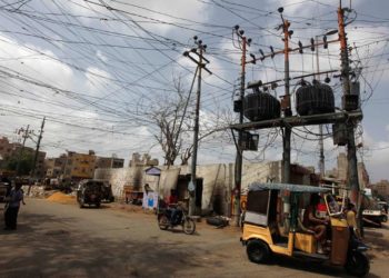 کراچی والوں کے لیے اب بجلی بھی مہنگی