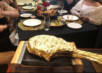 کیا آپ گولڈ بیف اسٹیک کھانا پسند کریں گے؟