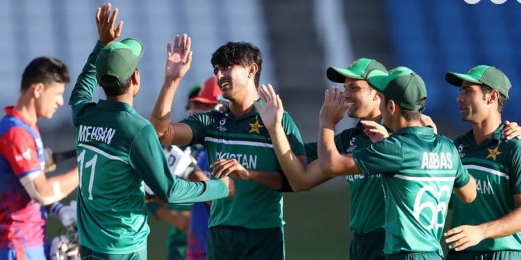 انڈر 19 ورلڈ کپ : پاکستانی بالرزنے پاپا نیو گینوا کا جلوس نکال دیا
