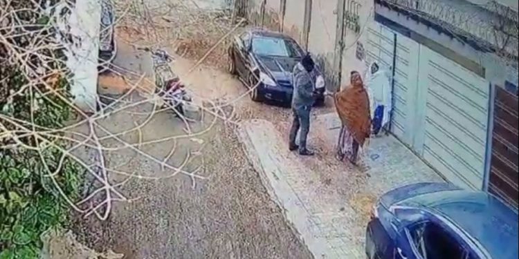 کشمیرروڈ کراچی میں ڈاکو کی فائرنگ،2 دن کے دلہا کو قتل کردیا گیا