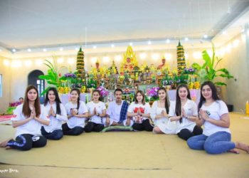 تھائی باشندے کی 8 بیگمات اور کسی میں کوئی لڑائی جھگڑا نہیں