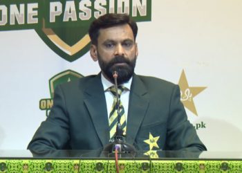 محمد حفیظ کا انٹرنیشنل کرکٹ سے ریٹائرمنٹ کا اعلان