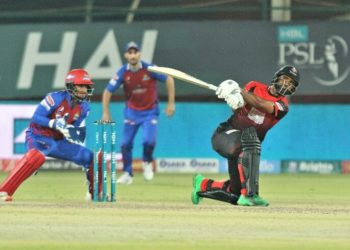 فخرزماں نے تن تنہا میچ جتوادیا، کراچی کنگز کی ہار کی ہیٹ ٹرک