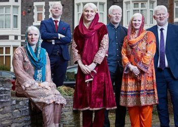 برطانیہ میں پاکستانی نژاد سورج مکھی بہن بھائیوں کا عالمی ریکارڈ