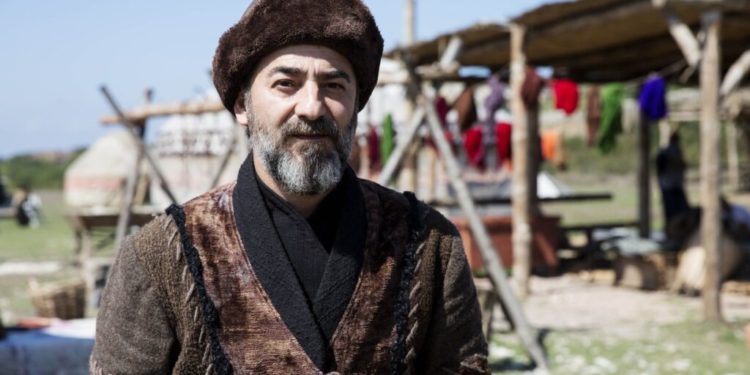 ارطغرل غازی کے ‘ارتک بے’ انتقال کرگئے