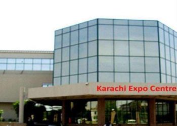 کراچی ایکسپو سینٹر میں بچوں کی ویکسی نیشن کا آغاز