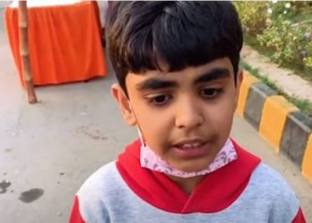 اسٹیڈیم میں داخلے پر پابندی  پر ننھے حمزہ کے لیے رمیز راجا کا پیغام