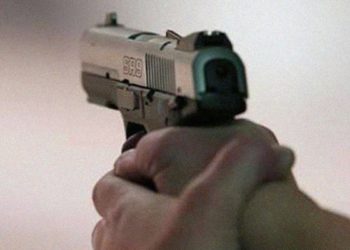 کراچی، کیش وین کو لوٹنے کی کوشش ناکام، ایک شخص جاں بحق