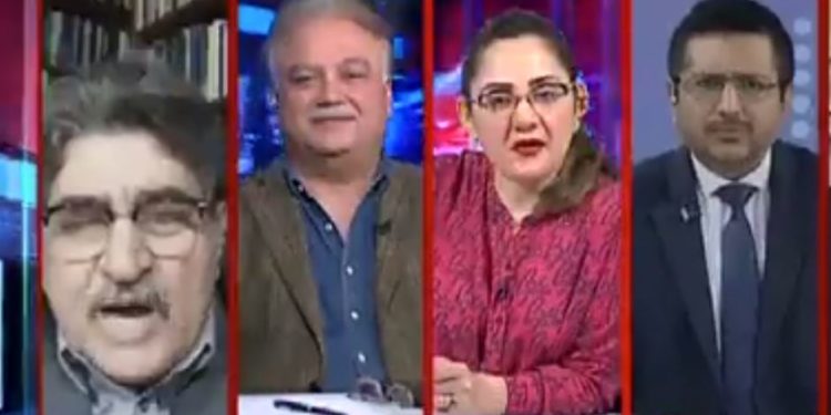 ٹی وی پر بازاری گفتگو: صحافت کے معیار پر سوال اٹھنے لگے؟