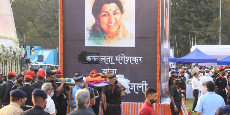 لتا منگیشکر کی آخری رسومات ادا کردی گئیں