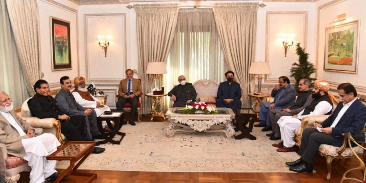 بلاول بھٹو کا لانگ مارچ اور مفاہمت کے بادشاہ آصف علی زرداری کی ملاقاتیں