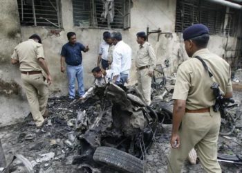 احمد آباد بم دھماکوں کا الزام، 38 مسلمانوں کو سزائے موت کا حکم