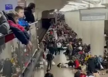 یوکرین میں پھنسے پاکستانی طلبا انخلاء کے منتظر