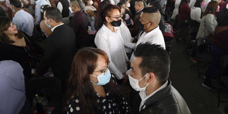 ویلنٹائن ڈے: 660 سے زائد جوڑوں کی اجتماعی شادی