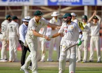 آسٹریلیا کی ” خوش فہمی ” نے  ہاتھ آئے ” چانس ” کو کھو دیا