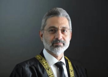 جسٹس فائز عیسیٰ  کے صدارتی ریفرنس کے بینچ پر تحفظات