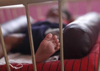 لیاقت آباد میں  دو ماہ  کی بچی کے قتل کی پراسرار واردات